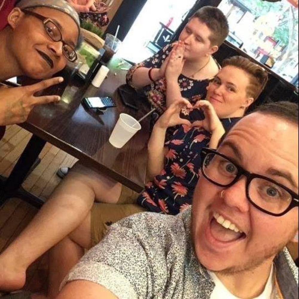 Meet your Posher, Jax